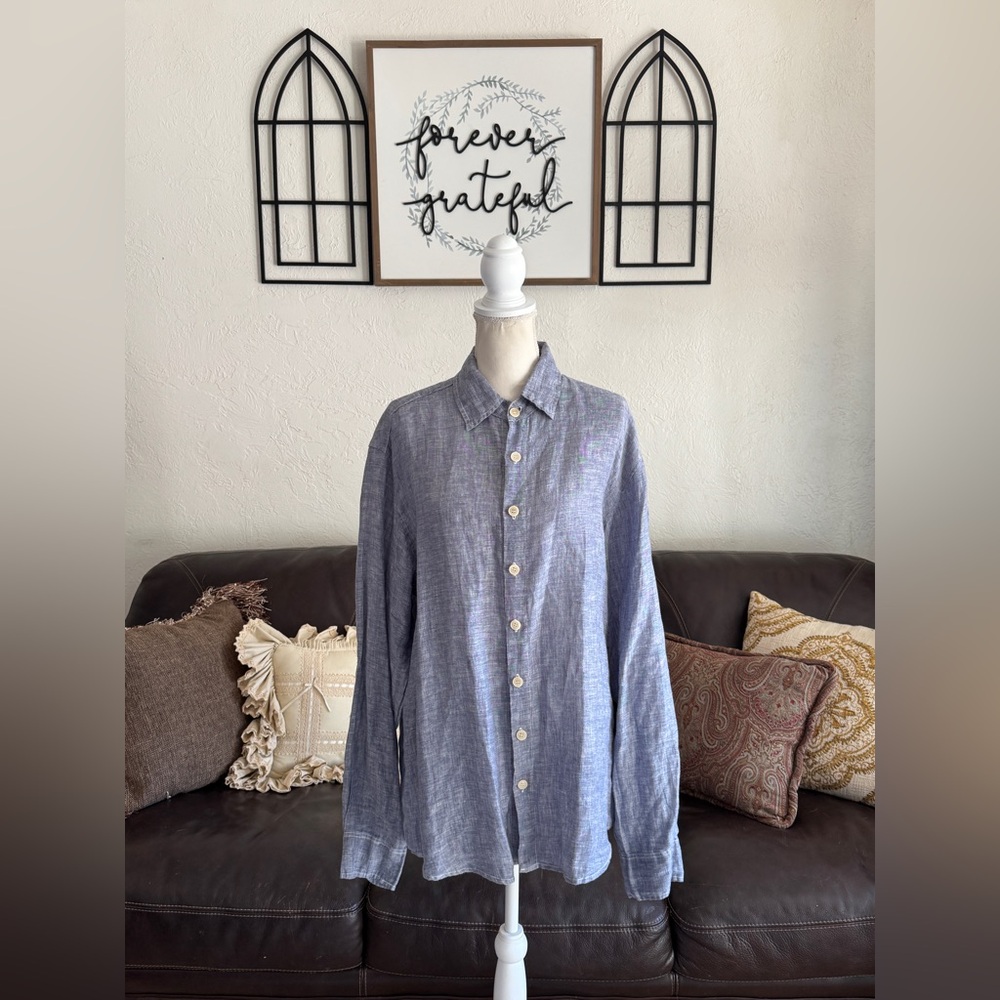 CP Shades Chambray Blue 100% Linen Button Up Shirt Size L Coastal Beach Casual